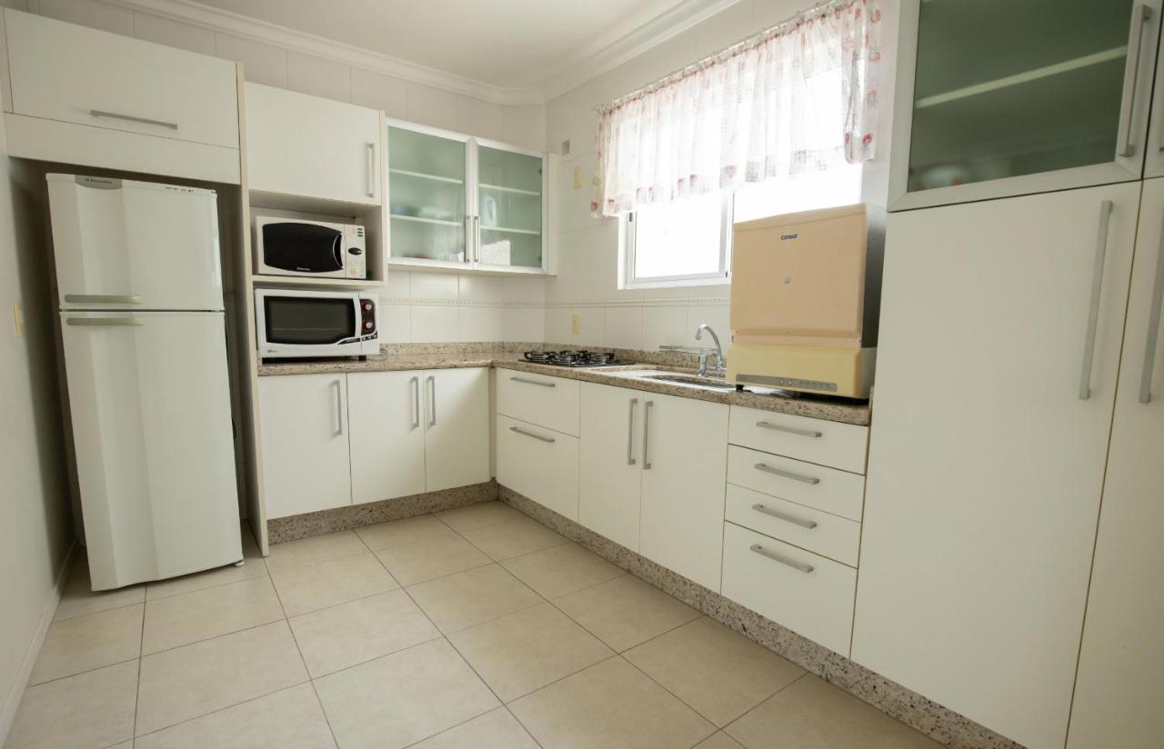 Amplo Apartamento De 3 Quartos No Centro De Balneario Camboriu N1859 Daire Dış mekan fotoğraf